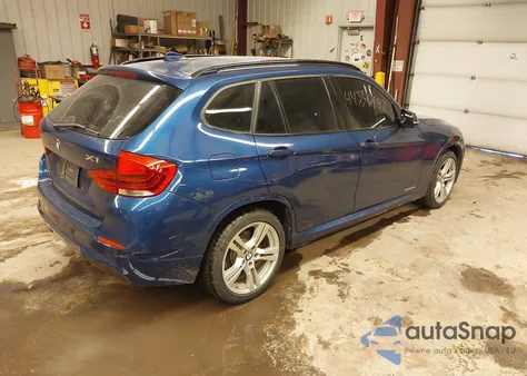 2013 BMW X1 Sdrive28I z USA, uszkodzony, nr VIN WBAVM1C58DVW42298